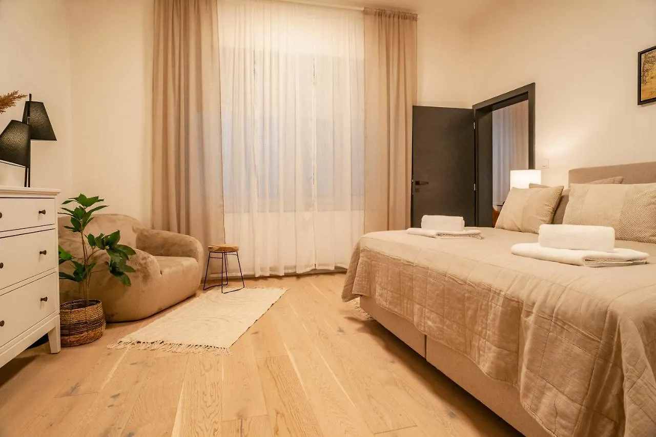 Sting Old Town Ostrava Apartment